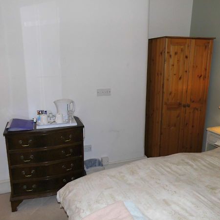 Greystones Bed And Breakfast Рочестър Екстериор снимка