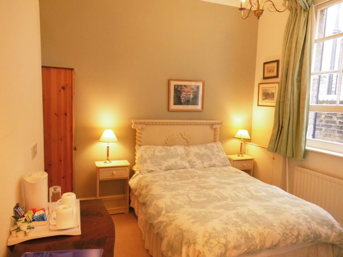 Greystones Bed And Breakfast Рочестър Екстериор снимка