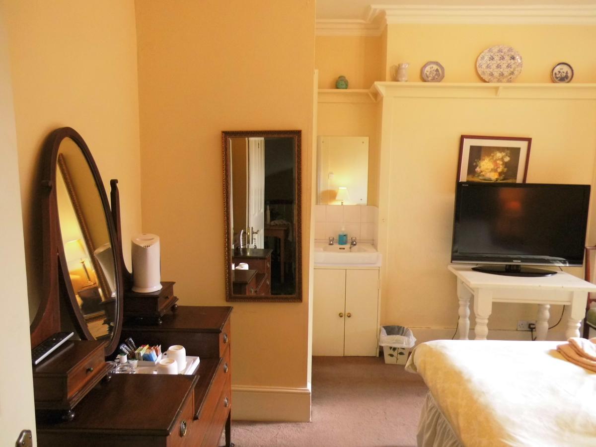 Greystones Bed And Breakfast Рочестър Екстериор снимка