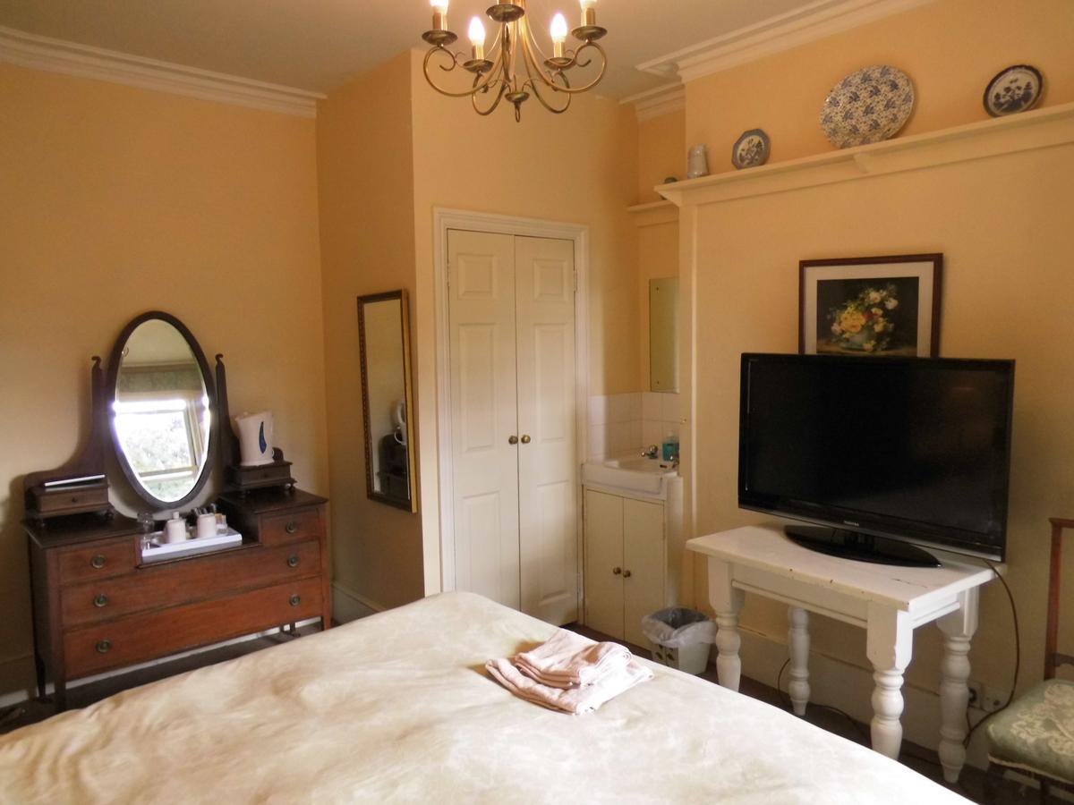 Greystones Bed And Breakfast Рочестър Екстериор снимка
