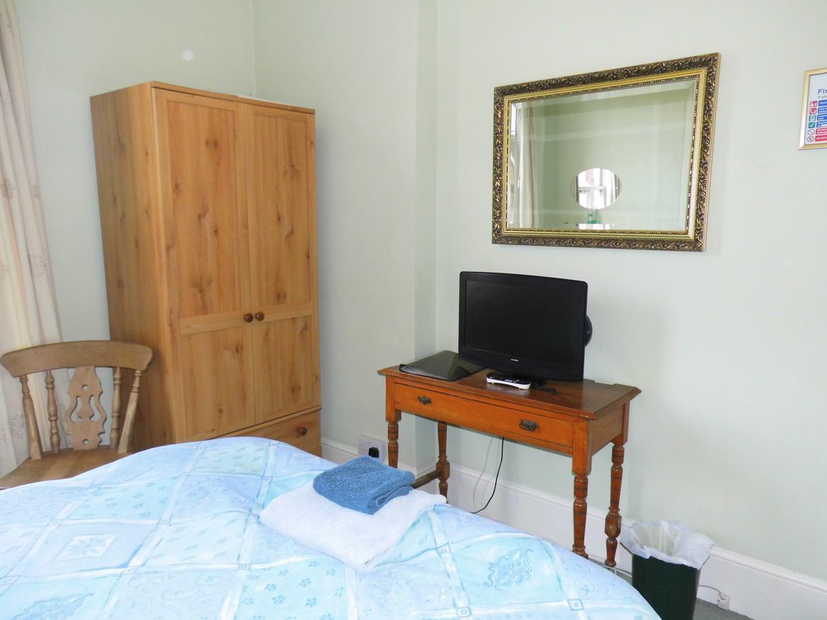 Greystones Bed And Breakfast Рочестър Екстериор снимка